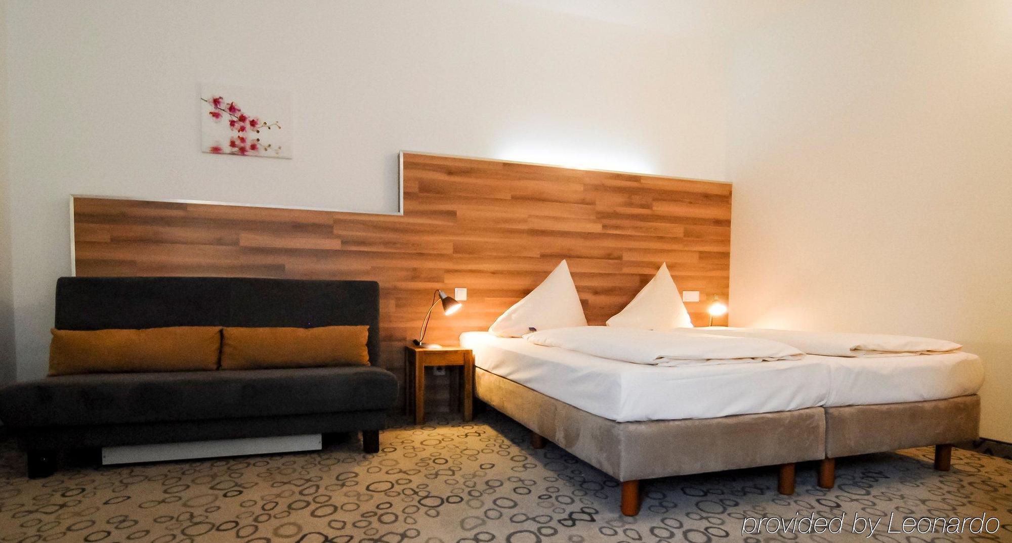 Petul Apart Hotel Am Ruhrbogen Bochum Eksteriør billede